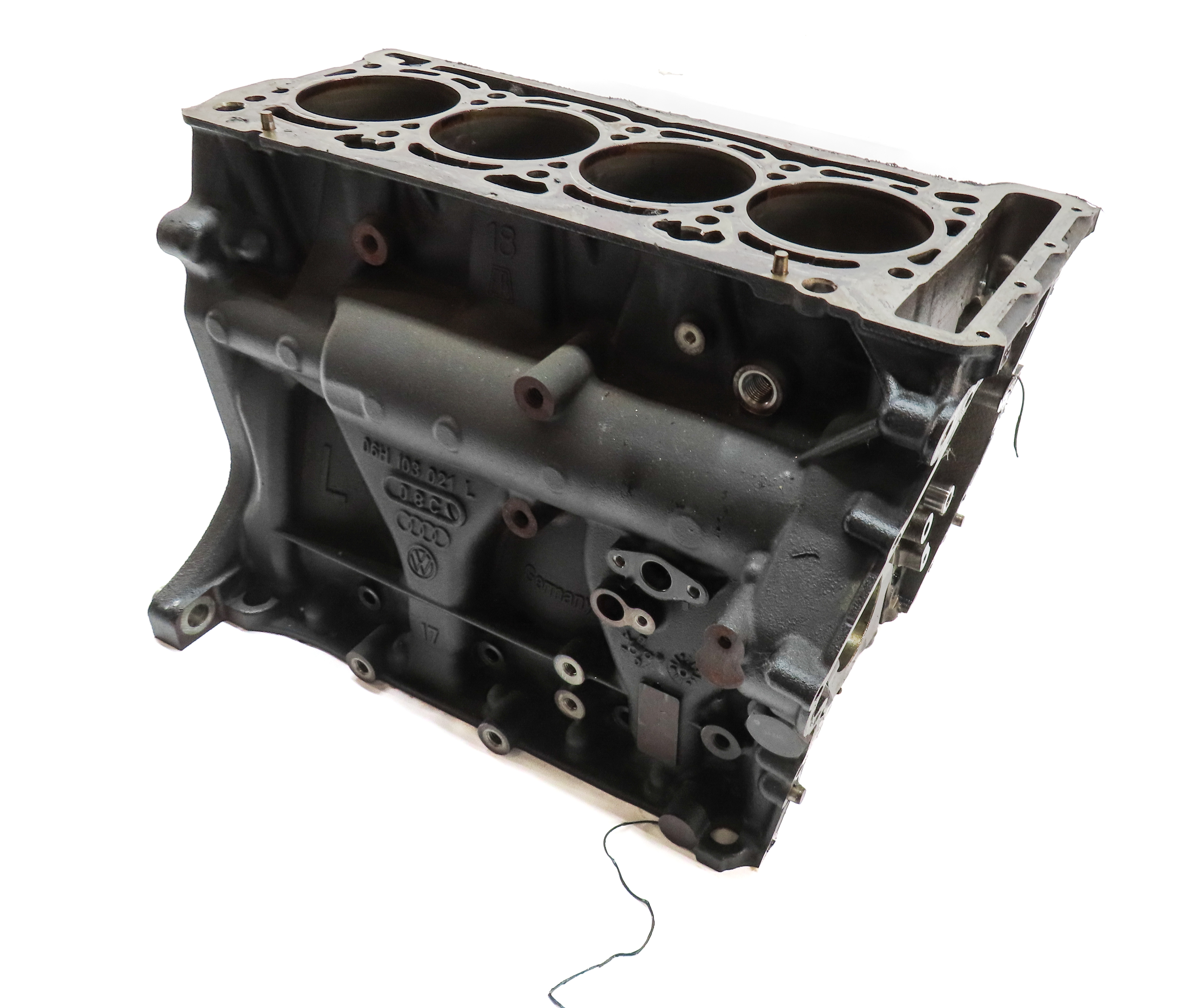 2014-2018 AUDI Q3 (8U) VW CC EOS TIGUAN 2.0L TURBO ENGINE CYLINDER BLOCK BARE — exact item pictured